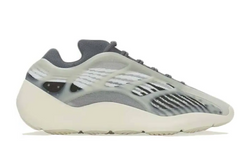 YEEZY 700 V3 FADE SAL