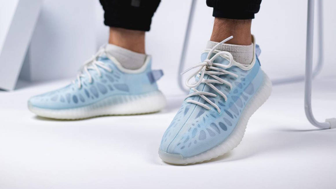 YEEZY BOOST 350 V2 MONO ICE - The Edit LDN